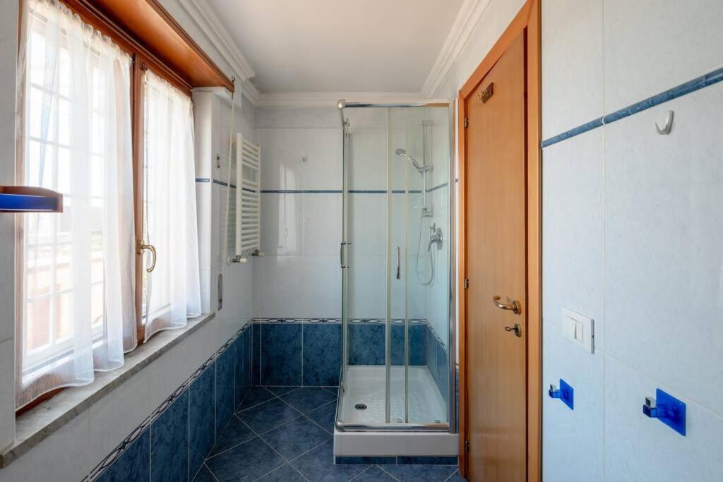 ローマAttico Per Quattro Persone Sulla Nomentana, Wi-Fi, Aria Condizionataアパートメント エクステリア 写真