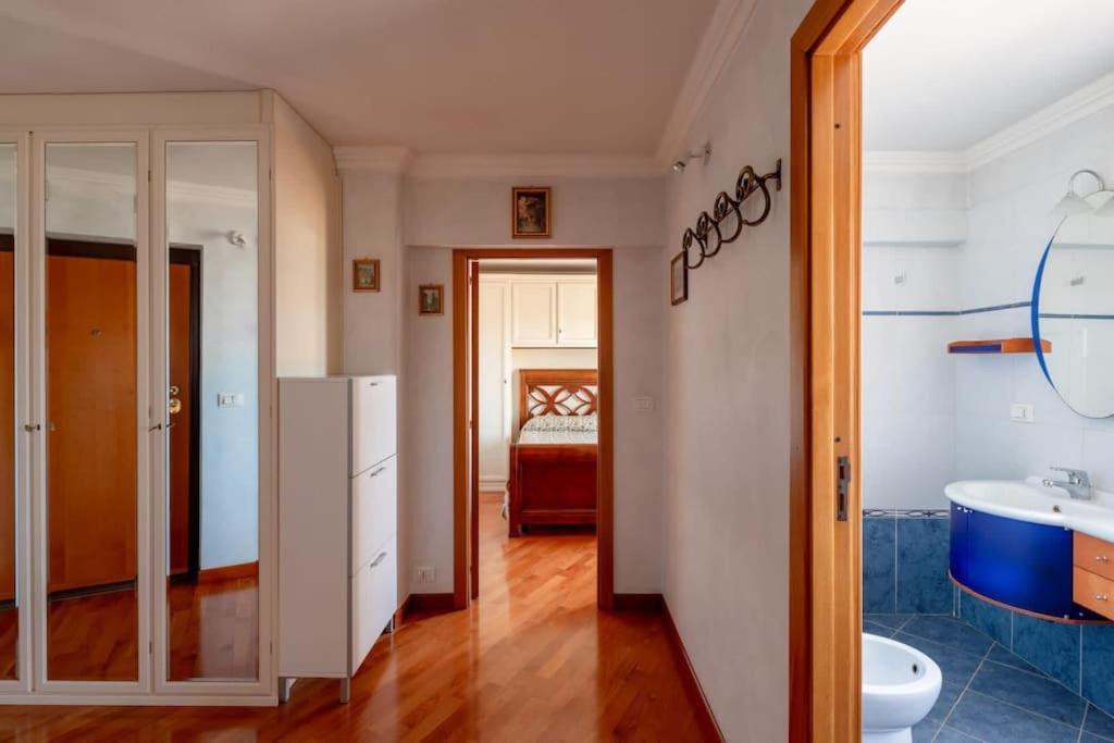 ローマAttico Per Quattro Persone Sulla Nomentana, Wi-Fi, Aria Condizionataアパートメント エクステリア 写真